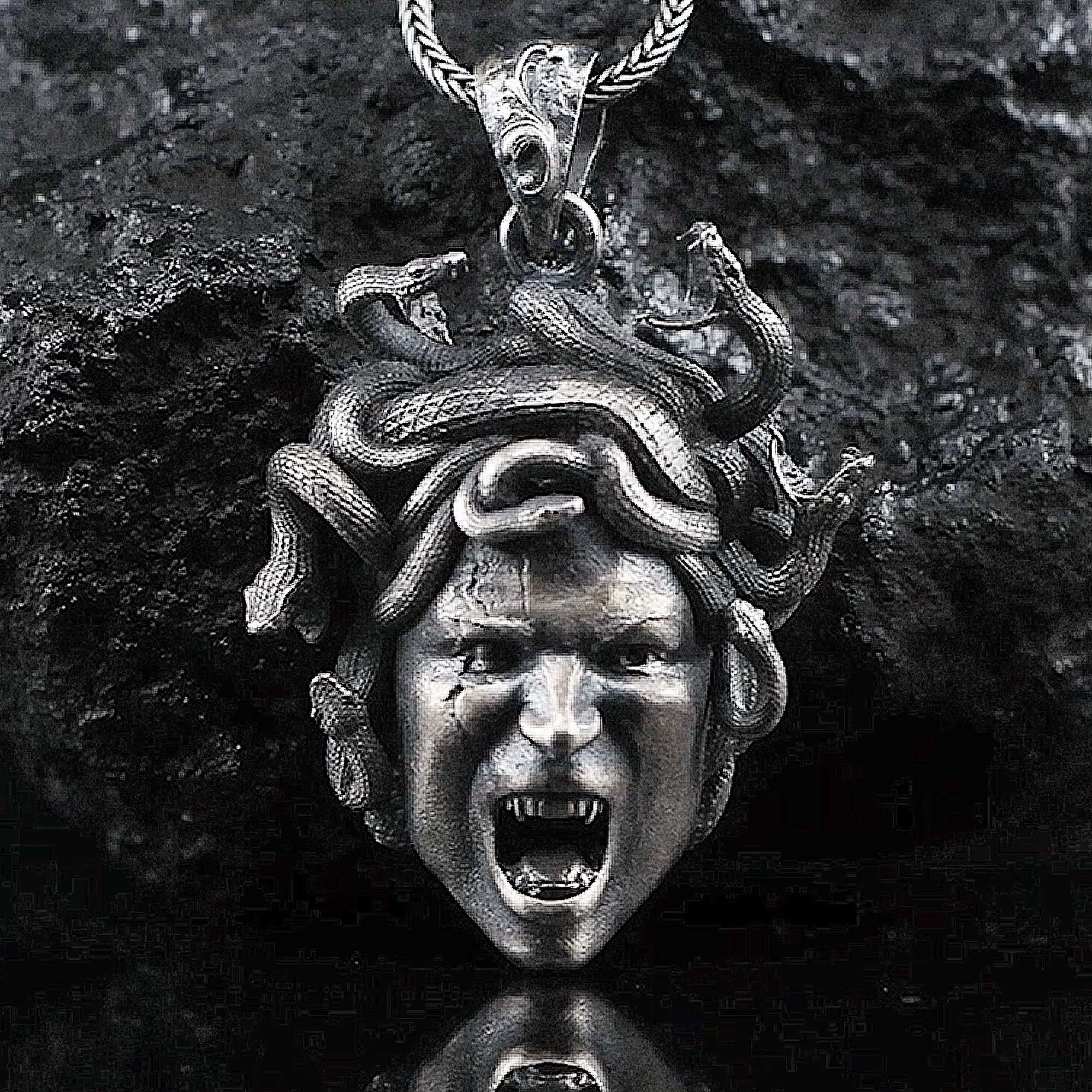 Mens on sale medusa pendant