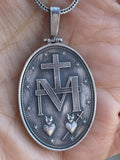 Virgen Milagrosa Medallion Pendant